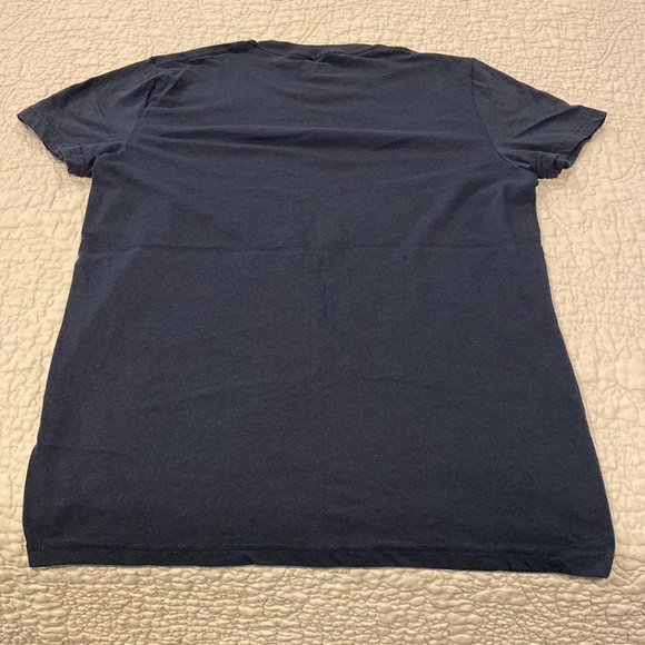 Hollister T-Shirt Small - Picture 3 of 3